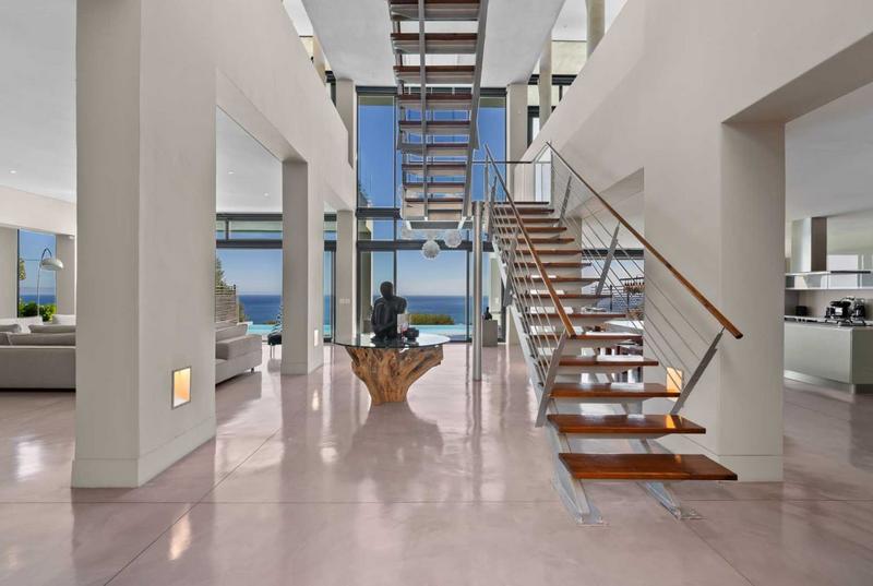 3 Bedroom Property for Sale in Camps Bay Western Cape